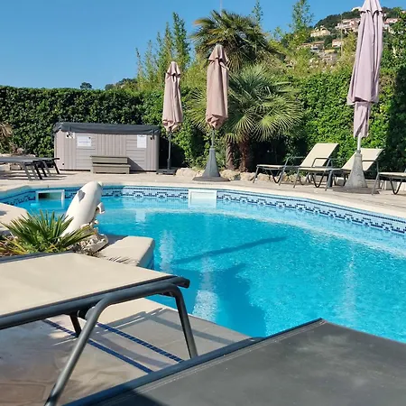 Guest house Plein Sud-piscine-spa-climatisation-parking Prive-calme Et Detente